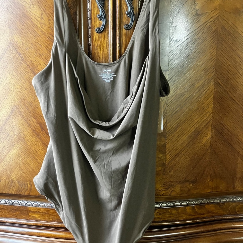 NWT Skims Bodysuit Square Neck Brown - Size 4X